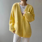 Evelyn - Women's Oversized V-Neck Knit Cardigan