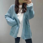 Evelyn - Women's Oversized V-Neck Knit Cardigan