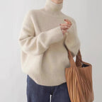 Ara - Women's Oversized Cashmere Turtleneck with Ribbed Trim