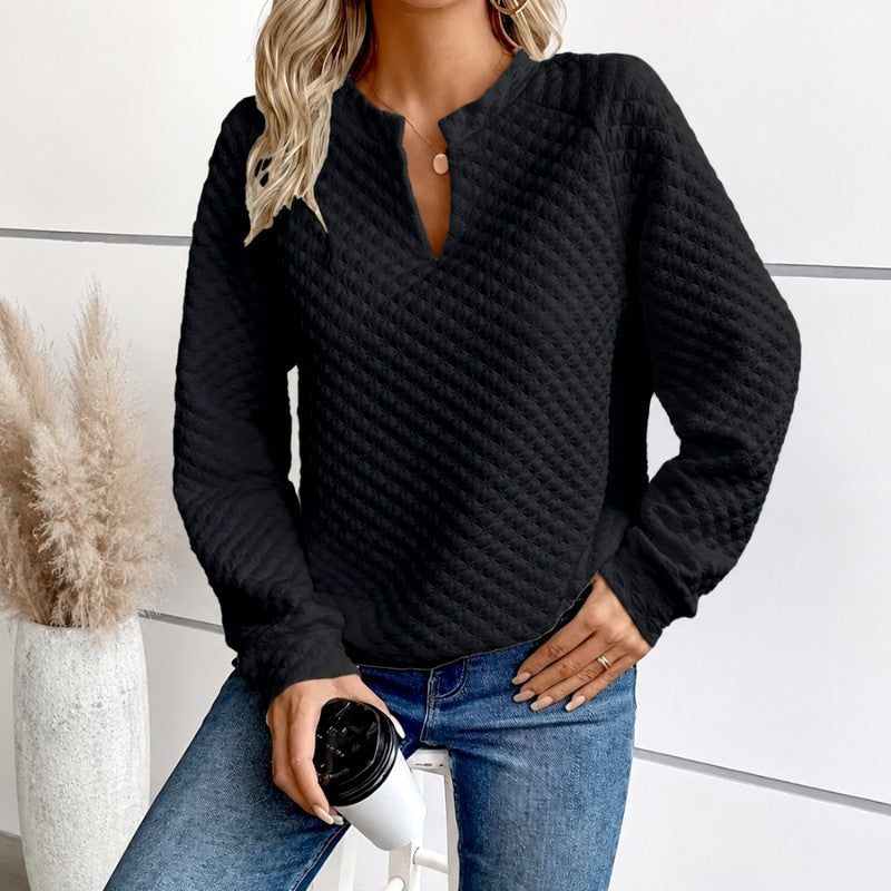 Donatella - Women's Quilted Deep V-Neck Fitted Sweater 2