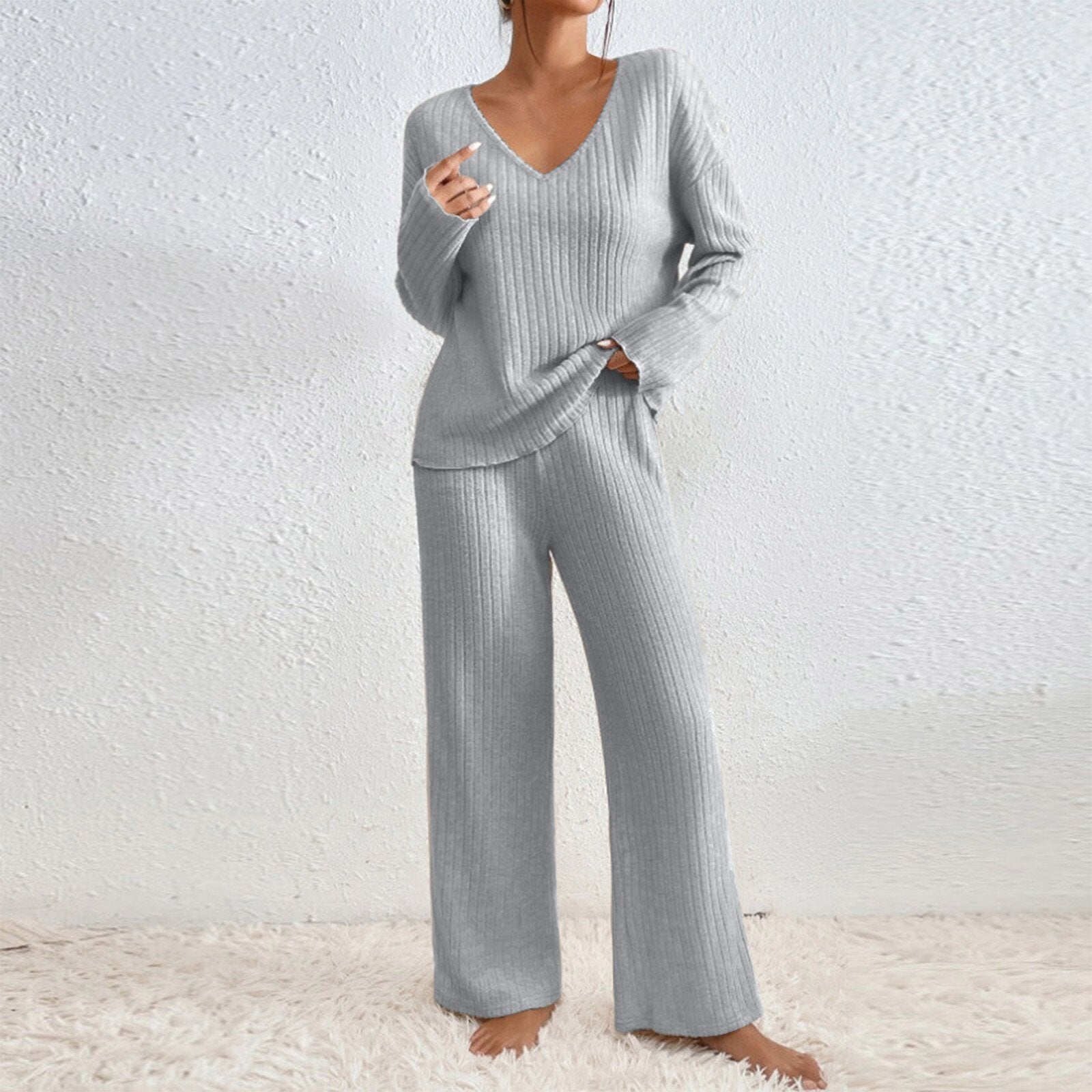 Harper - Women's Ribbed Sweater and Wide-Leg Pants Set 1