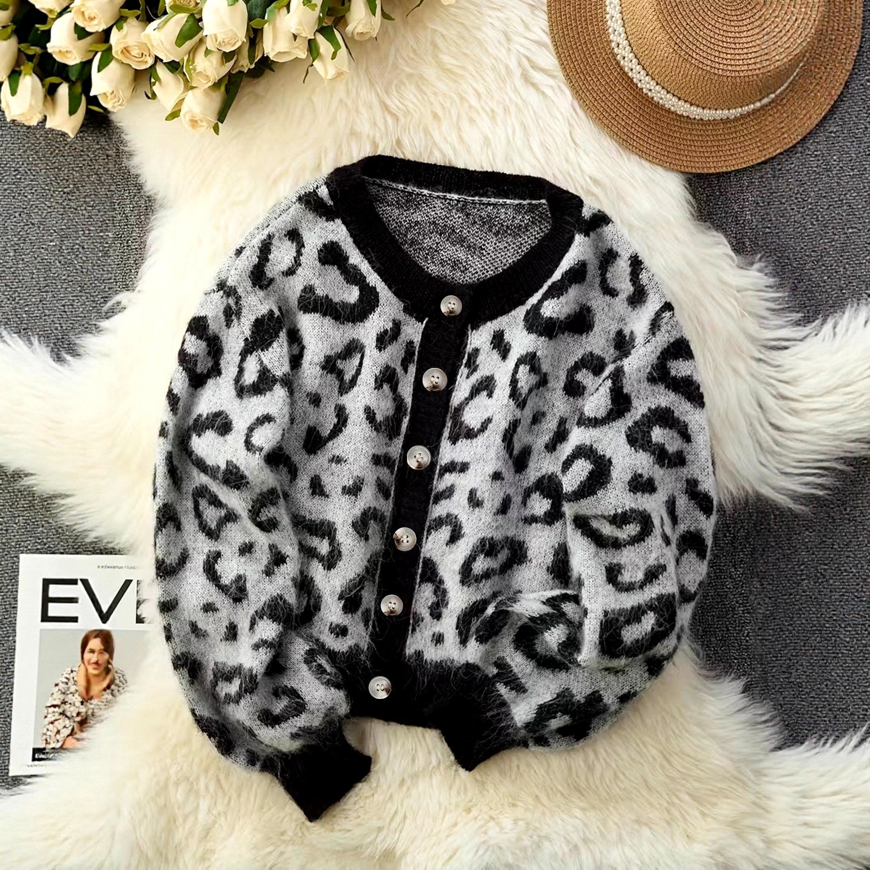 Katia - Women's Leopard Print Round Neck Cropped Cardigan 7