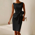 Lara - Women's Boat Neck Fitted Side Slit Formal Dress 3