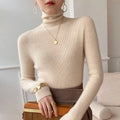 Leila - Women's Slim-Fit Cashmere Turtleneck