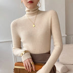 Leila - Women's Slim-Fit Cashmere Turtleneck