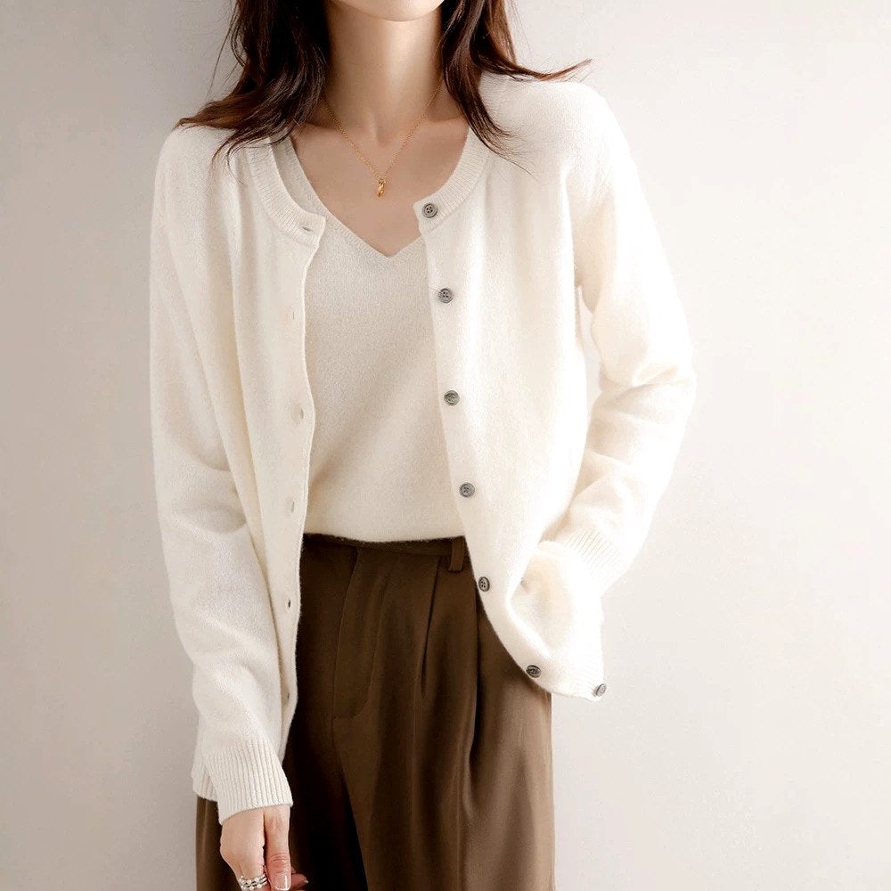 Liza - Women's Fine-Knit Long Sleeve Button Cardigan 2