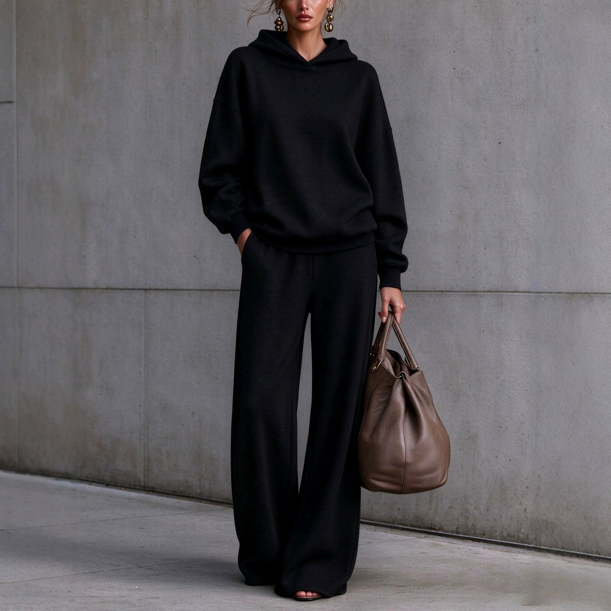 Lyra - Women's Oversized Hoodie and Wide Leg Pants Set 4