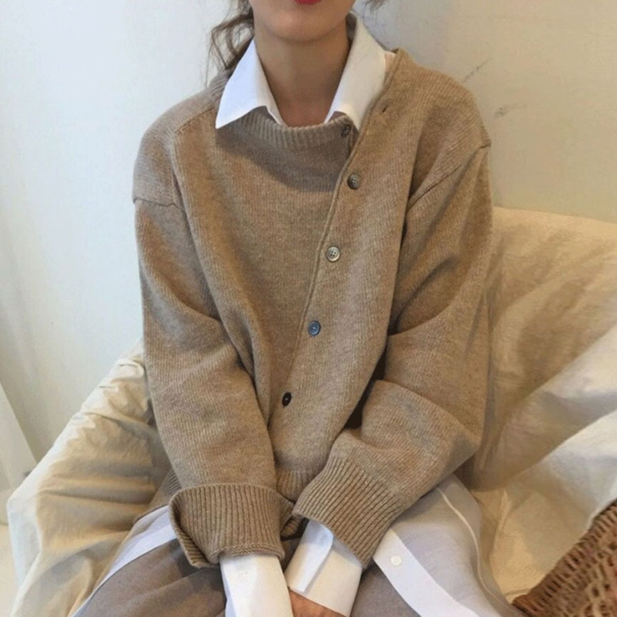 Margot - Women's Button-Front Cashmere Cardigan