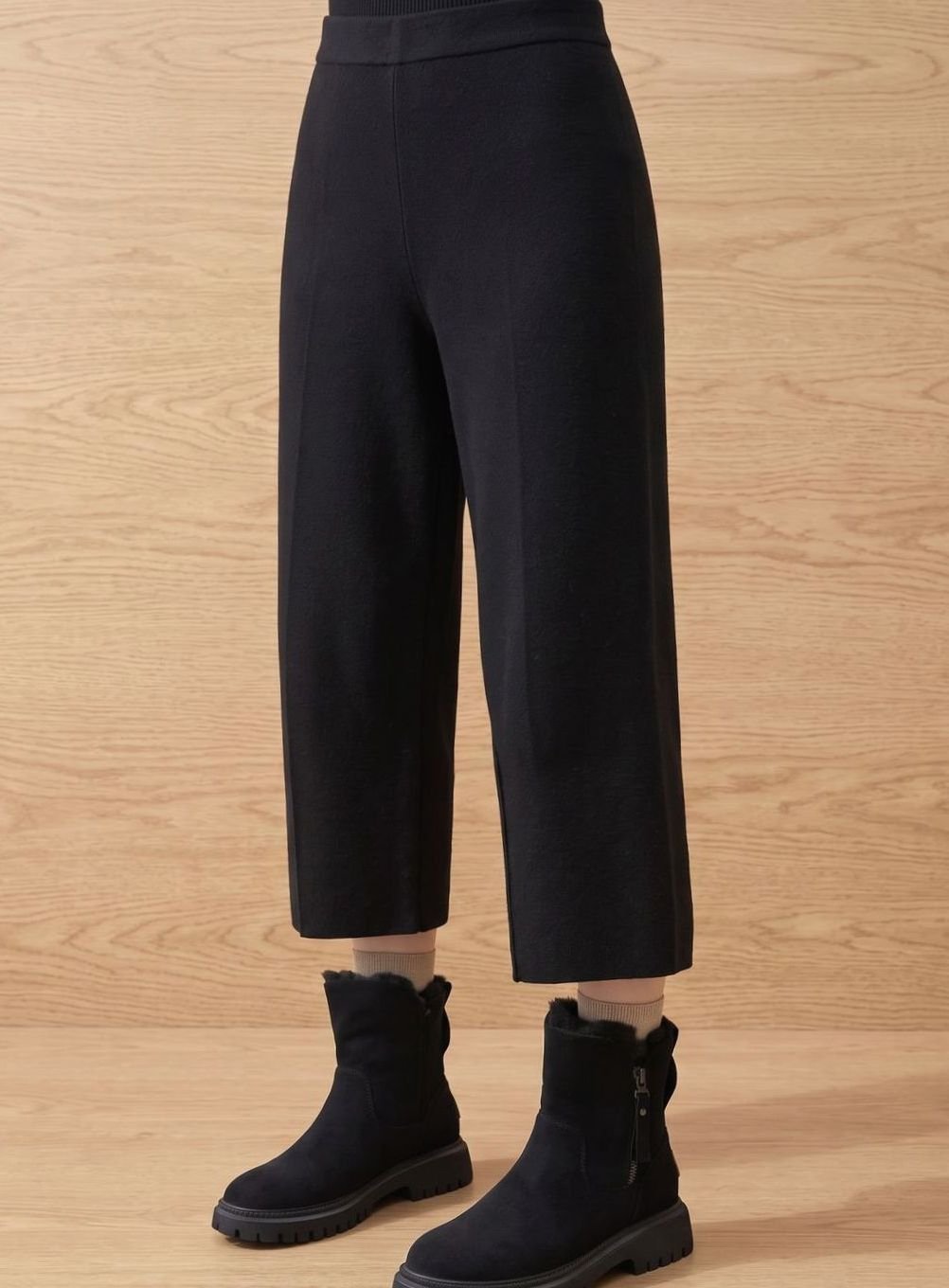 Marguerite - Women's Shearling-Lined Suede Ankle Boots