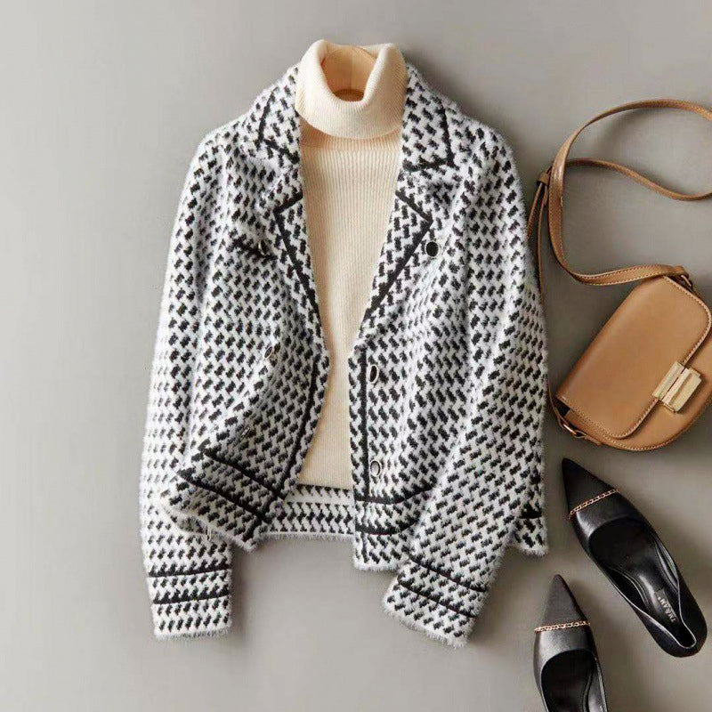 Marilyn - Women's Cropped Double-Breasted Houndstooth Jacket
