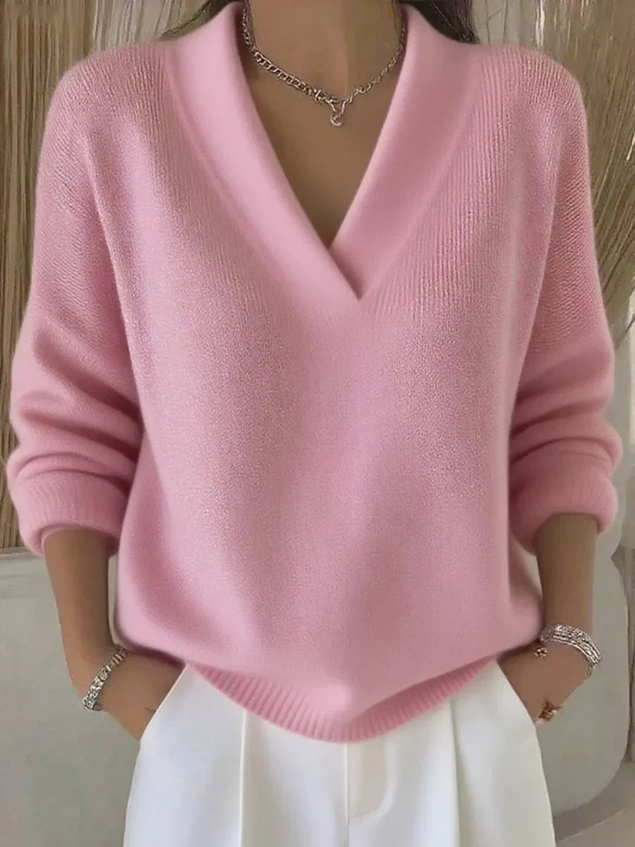 Noelle - Women's V-Neck Pullover Sweater in Soft Pink